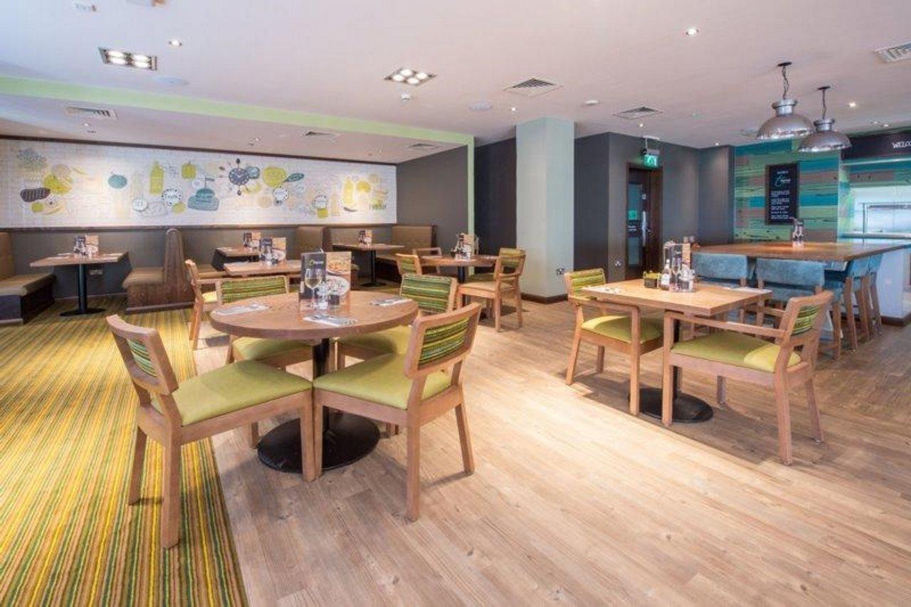 Premier Inn Worthing Seafront Bagian luar foto