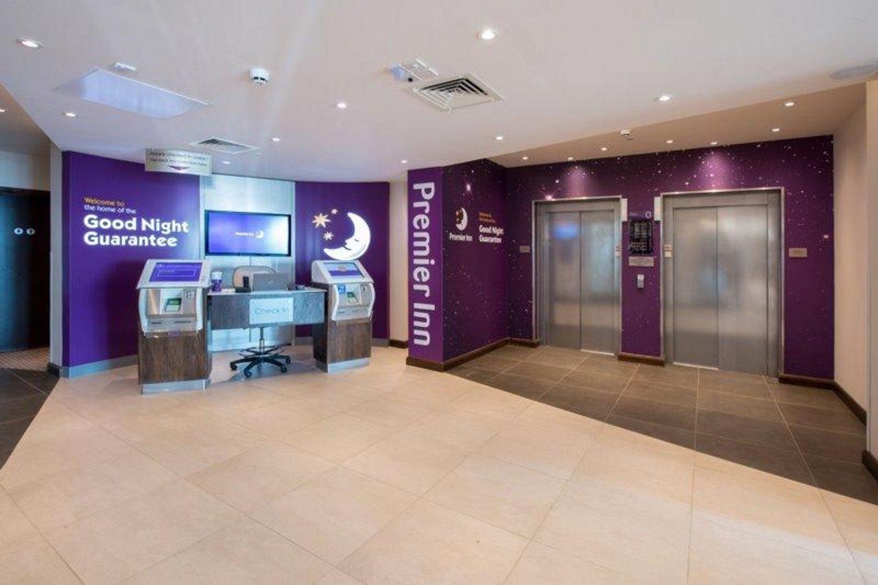 Premier Inn Worthing Seafront Bagian luar foto